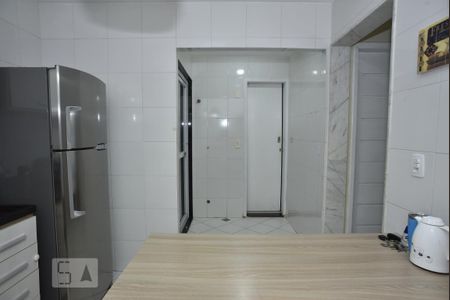 Casa de condomínio à venda com 100m², 3 quartos e 1 vagaCozinha