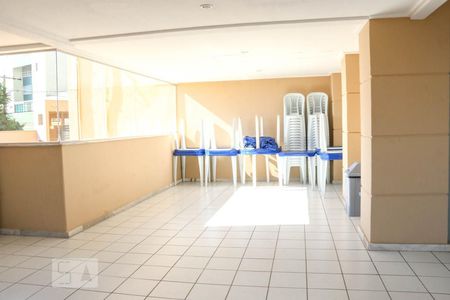 Apartamento para alugar com 50m², 2 quartos e 1 vaga Apartamento para alugar com 50m², 2 quartos e 1 vagaÁrea comum - Salão de festas