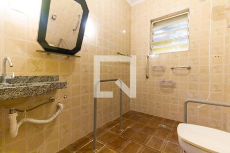 Casa à venda com 144m², 3 quartos e 2 vagasBanheiro Social