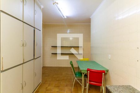 Casa à venda com 144m², 3 quartos e 2 vagasCozinha