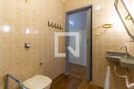 Casa à venda com 144m², 3 quartos e 2 vagasBanheiro Social