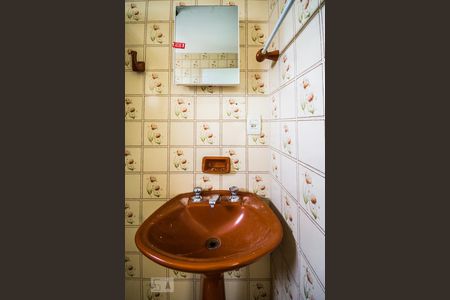 Banheiro de apartamento para alugar com 1 quarto, 55m² em Bosque, Campinas