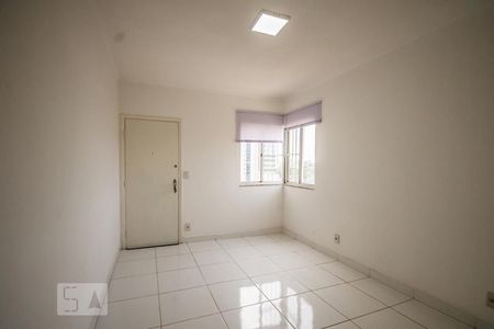 Sala de apartamento para alugar com 1 quarto, 55m² em Bosque, Campinas