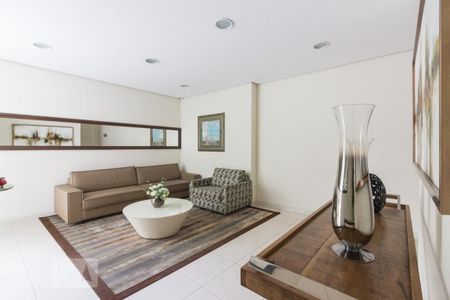 Apartamento à venda com 97m², 2 quartos e 2 vagasHall social