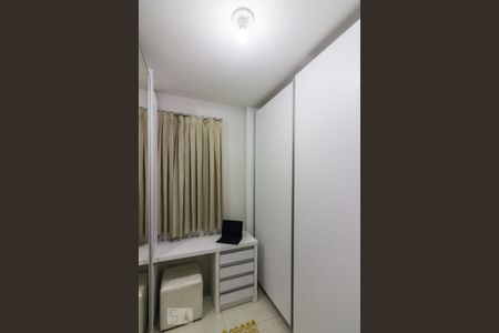 Apartamento à venda com 97m², 2 quartos e 2 vagasCloset