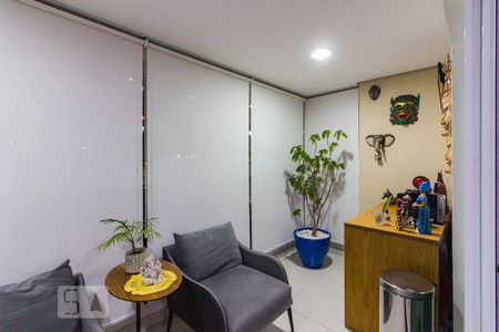 Apartamento à venda com 97m², 2 quartos e 2 vagasVaranda