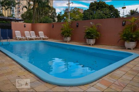 Apartamento à venda com 201m², 3 quartos e 2 vagasÁrea comum - Piscina