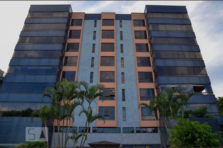 Apartamento à venda com 201m², 3 quartos e 2 vagasFachada