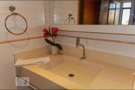 Apartamento à venda com 201m², 3 quartos e 2 vagasLavabo