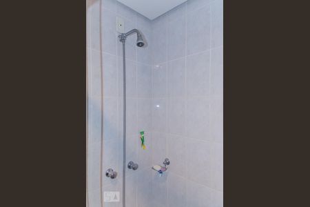 Apartamento à venda com 201m², 3 quartos e 2 vagasChuveiro