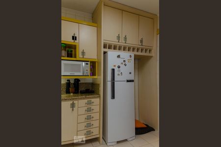 Apartamento à venda com 201m², 3 quartos e 2 vagasCozinha - Armários