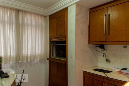 Apartamento à venda com 201m², 3 quartos e 2 vagasChurrasqueira