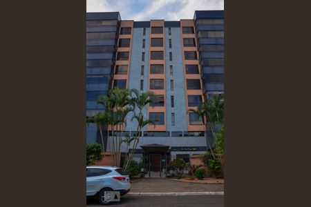 Apartamento à venda com 201m², 3 quartos e 2 vagasFachada