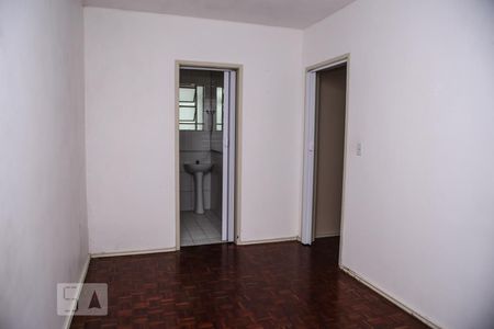 Quarto de apartamento à venda com 1 quarto, 49m² em Teresópolis, Porto Alegre