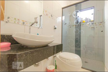 Casa para alugar com 200m², 3 quartos e 1 vaga Casa para alugar com 200m², 3 quartos e 1 vagaBanheiro