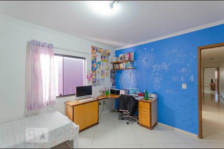 Casa para alugar com 200m², 3 quartos e 1 vaga Casa para alugar com 200m², 3 quartos e 1 vagaQuarto 2