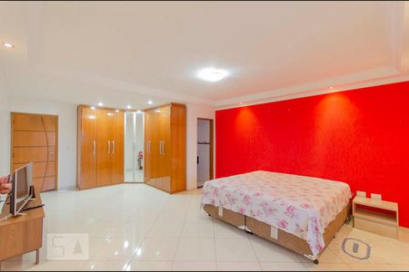 Casa para alugar com 200m², 3 quartos e 1 vaga Casa para alugar com 200m², 3 quartos e 1 vagaSuite