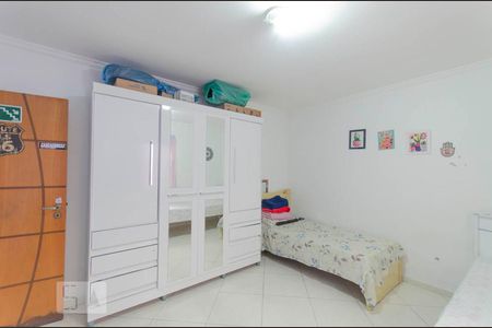 Casa para alugar com 200m², 3 quartos e 1 vaga Casa para alugar com 200m², 3 quartos e 1 vagaQuarto 2