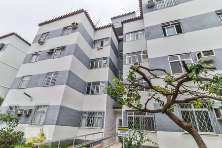 Apartamento à venda com 40m², 2 quartos e sem vaga Apartamento à venda com 40m², 2 quartos e sem vagaFachada