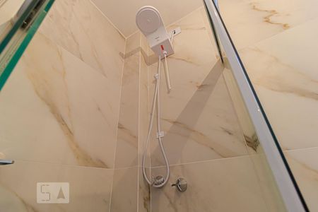Apartamento à venda com 40m², 2 quartos e sem vaga Apartamento à venda com 40m², 2 quartos e sem vagaBanheiro
