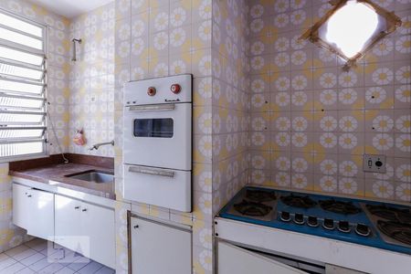 Casa para alugar com 520m², 4 quartos e 3 vagas Casa para alugar com 520m², 4 quartos e 3 vagasCozinha Edícula