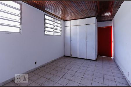 Casa para alugar com 520m², 4 quartos e 3 vagas Casa para alugar com 520m², 4 quartos e 3 vagasSuíte Edícula