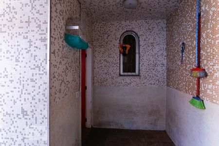 Casa para alugar com 520m², 4 quartos e 3 vagas Casa para alugar com 520m², 4 quartos e 3 vagasCorredor