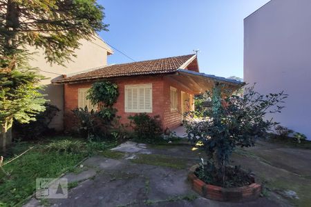 Casa para alugar com 48m², 1 quarto e 1 vaga Casa para alugar com 48m², 1 quarto e 1 vagaFachada