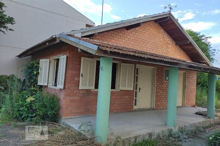 Casa para alugar com 48m², 1 quarto e 1 vaga Casa para alugar com 48m², 1 quarto e 1 vagaFachada