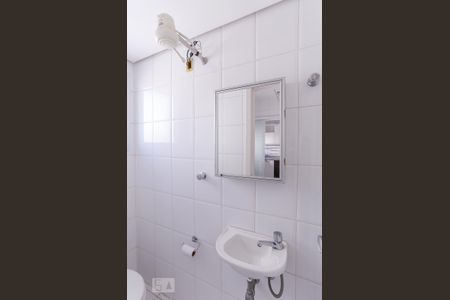 Apartamento para alugar com 131m², 3 quartos e 2 vagas Apartamento para alugar com 131m², 3 quartos e 2 vagasBanheiro de Serviço