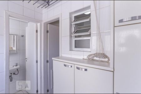 Apartamento para alugar com 131m², 3 quartos e 2 vagas Apartamento para alugar com 131m², 3 quartos e 2 vagasÁrea de Serviço
