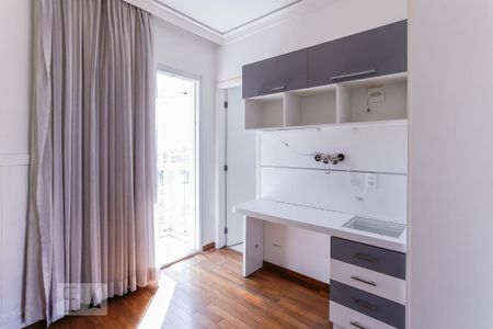 Apartamento para alugar com 131m², 3 quartos e 2 vagas Apartamento para alugar com 131m², 3 quartos e 2 vagasSuíte 2
