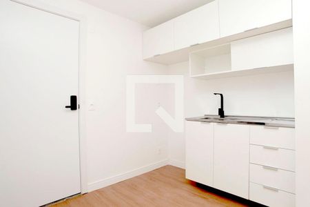 Studio - Cozinha de kitnet/studio para alugar com 1 quarto, 27m² em Centro Histórico, Porto Alegre