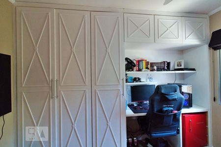 Apartamento à venda com 110m², 3 quartos e 2 vagas Apartamento à venda com 110m², 3 quartos e 2 vagasSuíte