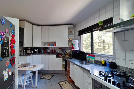 Apartamento à venda com 110m², 3 quartos e 2 vagas Apartamento à venda com 110m², 3 quartos e 2 vagasCozinha