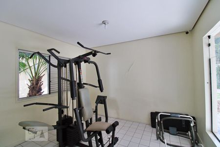 Apartamento à venda com 110m², 3 quartos e 2 vagas Apartamento à venda com 110m², 3 quartos e 2 vagasÁrea comum - Academia