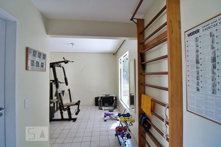 Apartamento à venda com 110m², 3 quartos e 2 vagas Apartamento à venda com 110m², 3 quartos e 2 vagasÁrea comum - Academia