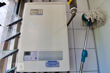 Apartamento à venda com 110m², 3 quartos e 2 vagas Apartamento à venda com 110m², 3 quartos e 2 vagasAquecedor