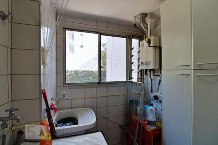 Apartamento à venda com 110m², 3 quartos e 2 vagas Apartamento à venda com 110m², 3 quartos e 2 vagasÁrea de Serviço