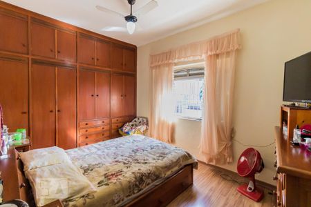 Quarto 1 de casa para alugar com 2 quartos, 105m² em Penha de França, São Paulo