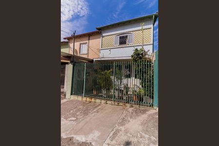 Fachada de casa para alugar com 2 quartos, 105m² em Penha de França, São Paulo