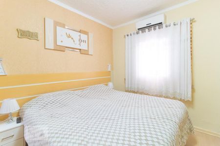 Casa para alugar com 250m², 3 quartos e 3 vagas Casa para alugar com 250m², 3 quartos e 3 vagasQuarto 1