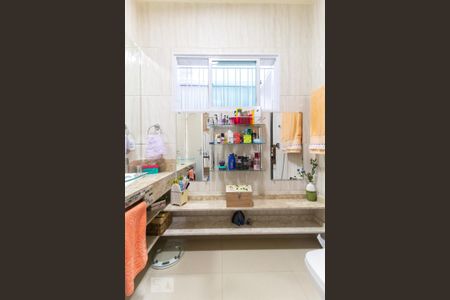 Casa para alugar com 250m², 3 quartos e 3 vagas Casa para alugar com 250m², 3 quartos e 3 vagasBanheiro 2