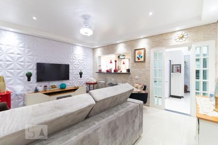 Casa para alugar com 250m², 3 quartos e 3 vagas Casa para alugar com 250m², 3 quartos e 3 vagasSala 2