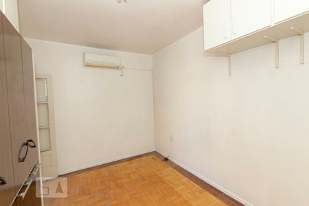 Quarto 1 de apartamento para alugar com 2 quartos, 70m² em Bom Fim, Porto Alegre