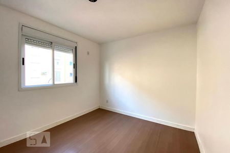 Quarto 1 de apartamento à venda com 2 quartos, 45m² em Rio dos Sinos, São Leopoldo
