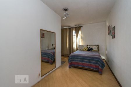 Casa para alugar com 180m², 6 quartos e 2 vagas Casa para alugar com 180m², 6 quartos e 2 vagasSuíte