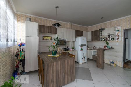 Casa para alugar com 180m², 6 quartos e 2 vagas Casa para alugar com 180m², 6 quartos e 2 vagasCopa