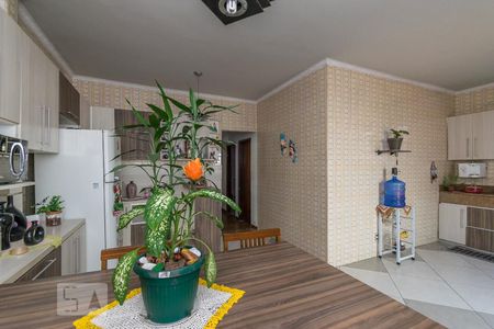 Casa para alugar com 180m², 6 quartos e 2 vagas Casa para alugar com 180m², 6 quartos e 2 vagasCopa