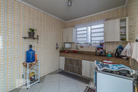 Casa para alugar com 180m², 6 quartos e 2 vagas Casa para alugar com 180m², 6 quartos e 2 vagasCozinha